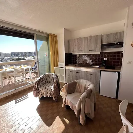 شقة Studio Cabine Au Cap D'agde, 4 Couchages, Terrasse, Parking, Plage A Proximite - Fr-1-249a-40